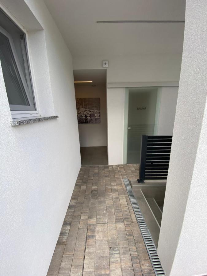 Apartmani Kumenat ビオグラード・ナ・モル エクステリア 写真